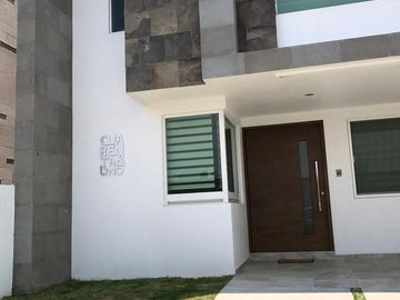 HERMOSA CASA EN VENTA EN ZONA AZUL LOMAS DE ANGELOPOLIS, PARQUE HABANA, SAN ANDRES CHOLULA, PUEBLA