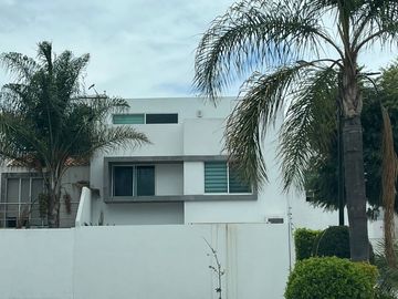 RESIDENCIA EN VENTA EN PARQUE HABANA, LOMAS DE ANGELOPOLIS ZONA AZUL, SAN ANDRES CHOLULA PUEBLA (MAJ-CIEF))