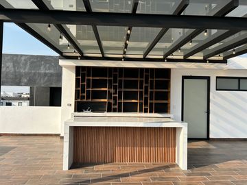 CASA EN VENTA EN LOMAS DE ANGELÓPOLIS