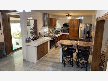 Casa en venta en Virreyes Residencial, Saltillo, Coahuila de Zaragoza