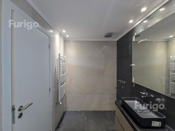 Venta departamento 3 dormitorios con cochera