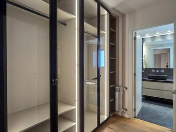 Venta departamento 3 dormitorios con cochera
