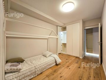 Venta departamento 3 dormitorios con cochera