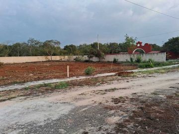 TERRENO EN VENTA |CON CASA | XMATKUIL MÉRIDA | TODO O EN PARTES