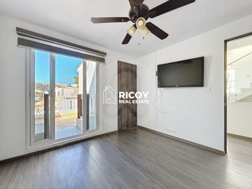 Casa en condominio en venta en Pueblo Juriquilla