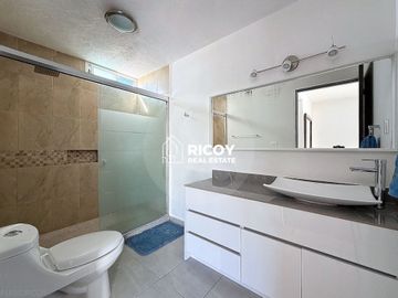 Casa en condominio en venta en Pueblo Juriquilla