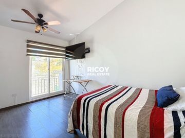 Casa en condominio en venta en Pueblo Juriquilla