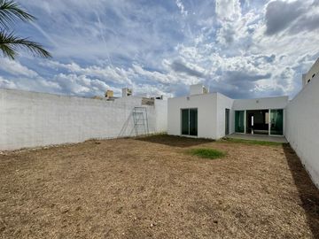 CASA EN VENTA, UNA PLANTA, 2 RECÁMARAS, PRIVADA, SANTA FE NORTE ¡OPORTUNIDAD!