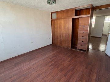 CASA EN VENTA CON RECAMARAS EN PB RESIDENCIAL DEL VALLE  AL PONIENTE DE AGS.