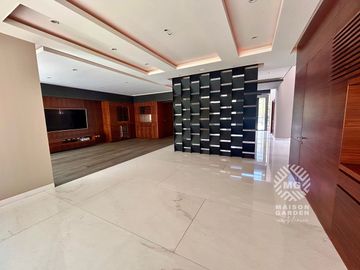 Venta de residencia en Club de Golf Valle Escondido