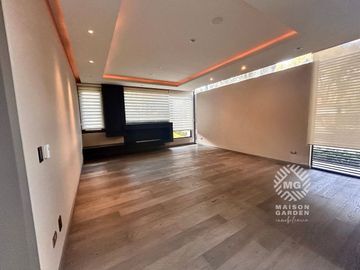 Venta de residencia en Club de Golf Valle Escondido