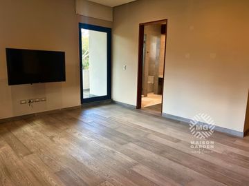 Venta de residencia en Club de Golf Valle Escondido