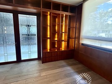 Venta de residencia en Club de Golf Valle Escondido