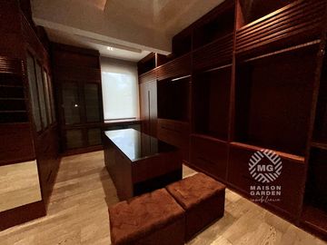 Venta de residencia en Club de Golf Valle Escondido