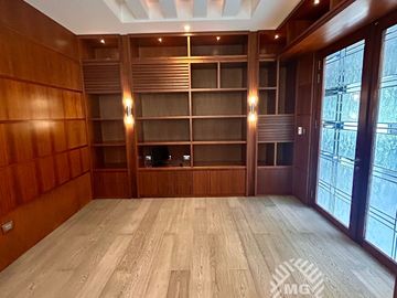 Venta de residencia en Club de Golf Valle Escondido