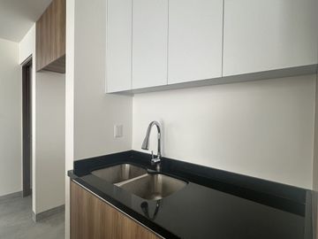 Casa en Venta en Zibatá $5.1mdp | 3 Recámaras, Roof Garden y Jardín Amplio