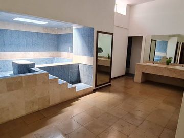 Exclusivo departamento en Bosques de las Lomas, CDMX.