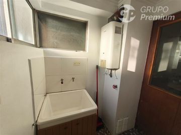 Departamento en Venta en Av. Padre Alberto Hurtdo con Fray C. Henriquez / Se Vende departamento 3 Dormitorios 2 Baños Estacionamiento y Bodega