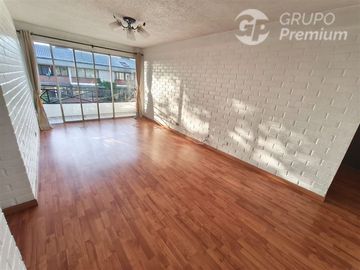 Departamento en Venta en Av. Padre Alberto Hurtdo con Fray C. Henriquez / Se Vende departamento 3 Dormitorios 2 Baños Estacionamiento y Bodega