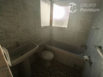 Departamento en Venta en Av. Padre Alberto Hurtdo con Fray C. Henriquez / Se Vende departamento 3 Dormitorios 2 Baños Estacionamiento y Bodega