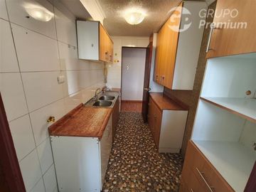 Departamento en Venta en Av. Padre Alberto Hurtdo con Fray C. Henriquez / Se Vende departamento 3 Dormitorios 2 Baños Estacionamiento y Bodega