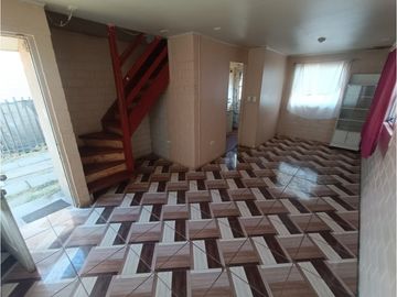 SE VENDE CASA SECTOR PARQUE LAUQUÉN