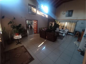 SE VENDE PARCELA A SOLO 4 KILÓMETROS DE LOS NGELES