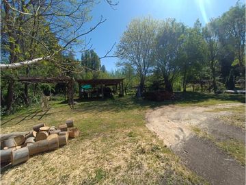 SE VENDE PARCELA CON DOS CASAS COUNTRY SANTA CATALINA