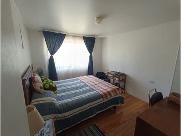 SE VENDE PARCELA CON DOS CASAS COUNTRY SANTA CATALINA