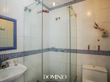 Venta amplio Duplex con terraza - Álamos de Monterrico Surco