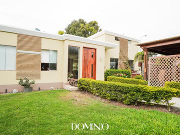 ALQUILO HERMOSA CASA  DE CAMPO EN LURIN