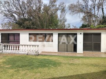 EN VENTA EXCELENTE CASA RESIDENCIAL - (3)