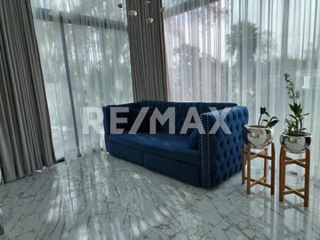 EN VENTA EXCELENTE CASA RESIDENCIAL - (3)