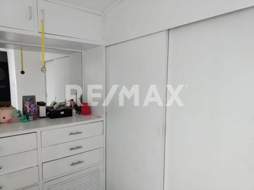 EN VENTA EXCELENTE CASA RESIDENCIAL - (3)