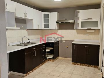 CASA EN VENTA FRACCIONAMIENTO LOS PORTALES
