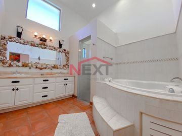 Venta Villas California (3 unidades) con Alberca.