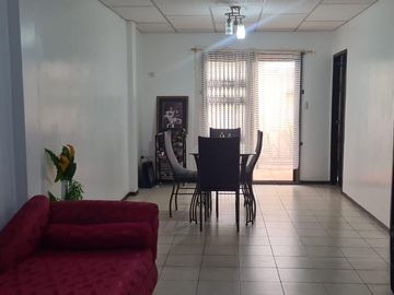 VENTA DE CASA URBANIZACION LA JOYA  (VM)