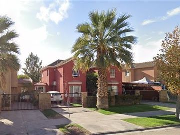 Casa en Venta en Valle Lo Campino