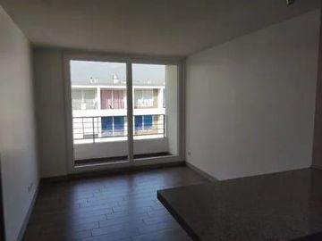 Departamento en Venta en blanco encalada con avenida españa