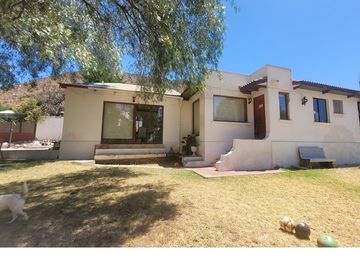 Residencia Familiar de Ensueño en Pudahuel.
