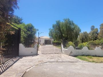 Residencia Familiar de Ensueño en Pudahuel.