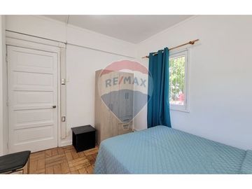 Oportunidad en Providencia: Casa con uso comercial