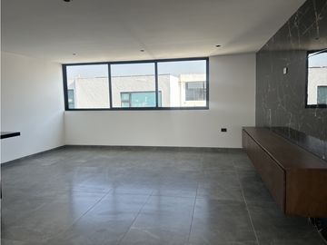 VENTA DE CASA EN CASCATTA LOMAS DE ANGELOPOLIS