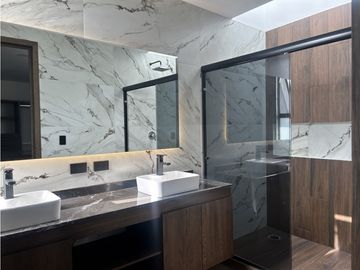 VENTA DE CASA EN CASCATTA LOMAS DE ANGELOPOLIS