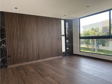 VENTA DE CASA EN CASCATTA LOMAS DE ANGELOPOLIS