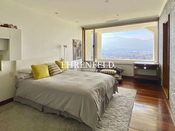 Camino Turístico, La Dehesa. Duplex de 500 m2.