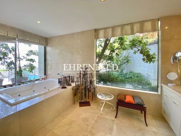 Camino Turístico, La Dehesa. Duplex de 500 m2.