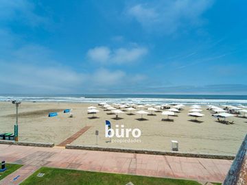 LINDA CASA DE PLAYA EN VENTA CON VISTA AL MAR, 1RA FILA, ASIA DEL SUR