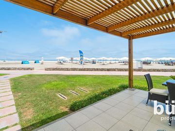 LINDA CASA DE PLAYA EN VENTA CON VISTA AL MAR, 1RA FILA, ASIA DEL SUR