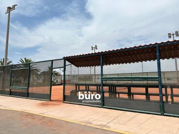 LINDA CASA DE PLAYA EN VENTA CON VISTA AL MAR, 1RA FILA, ASIA DEL SUR